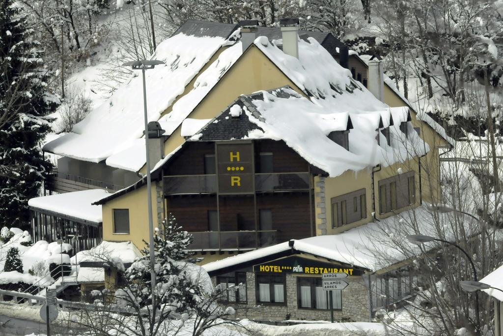 Hotel & Restaurante Pena Аррос Экстерьер фото