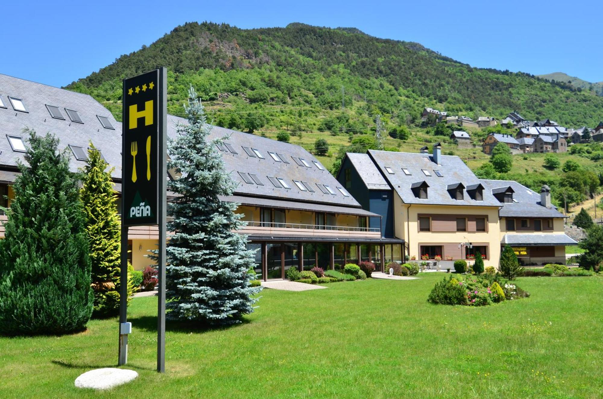 Hotel & Restaurante Pena Аррос Экстерьер фото