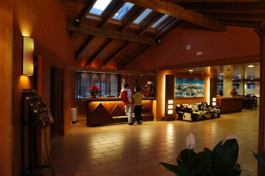 Hotel & Restaurante Pena Аррос Экстерьер фото